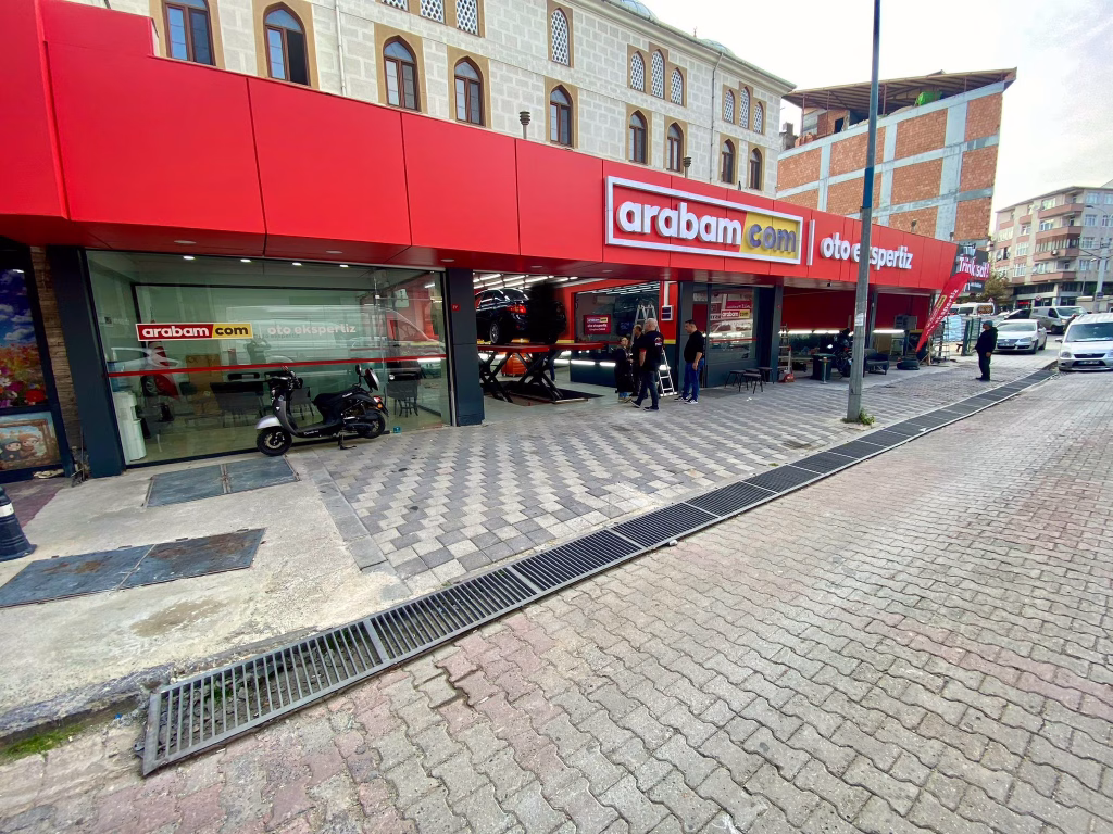 Biz Kusura bakıyoruz...